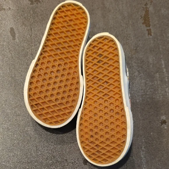 Vans Toddler Sneakers with Corgi Print - Multicolor - Picture 3 of 9